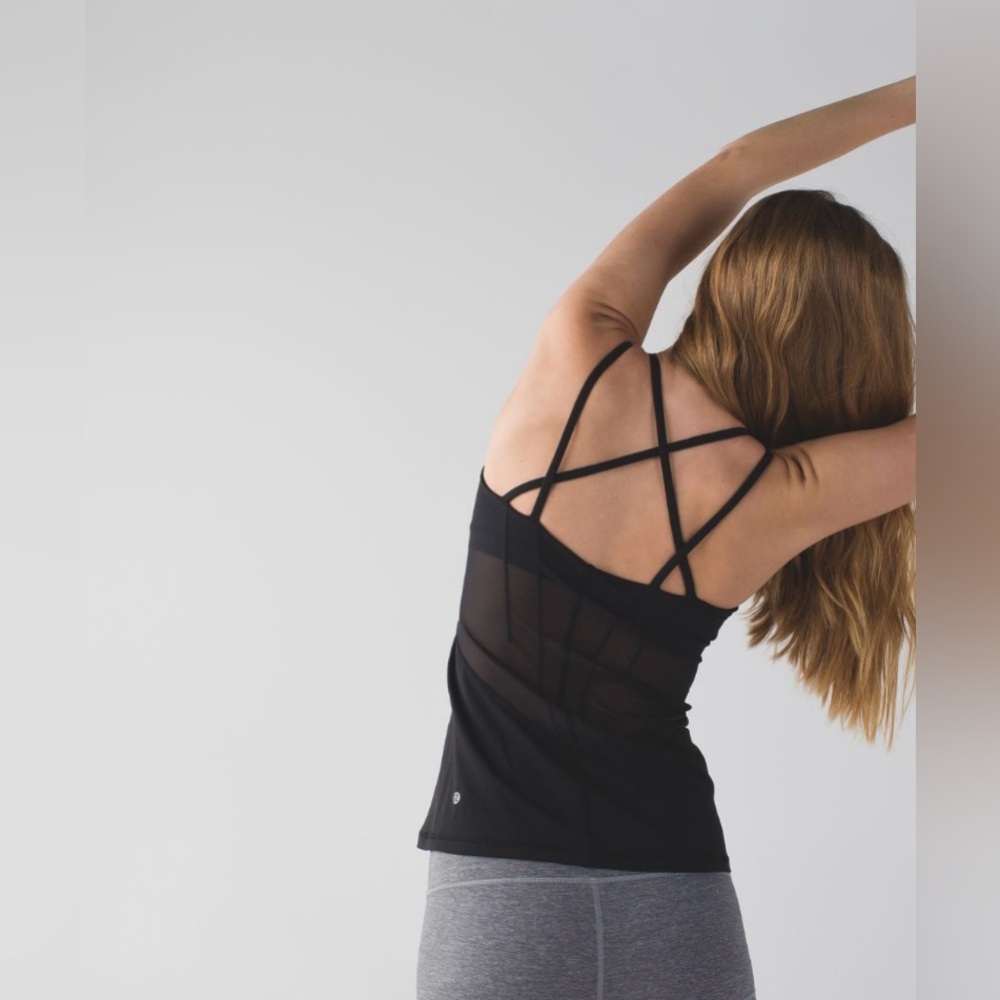 Lululemon Alo Yoga Vuori Women’s Exquisite Tank Top Nightfall Strappy Black 6